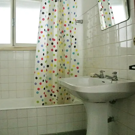 Gasthof Alcobaca Hostel