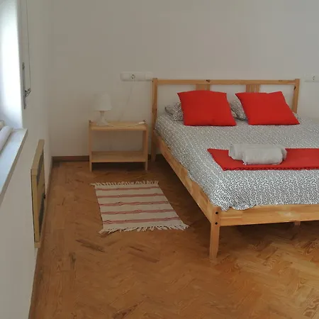 Alcobaca Hostel Gasthof *