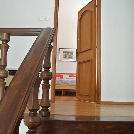 Gasthof Alcobaca Hostel