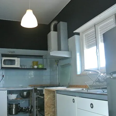 Gasthof Alcobaca Hostel *